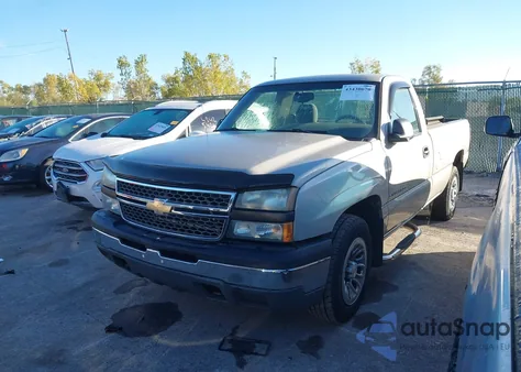 2007 Chevrolet Silverado 1500 Classic Work Truck z USA, uszkodzony, nr VIN 1GCEC14X07Z123202